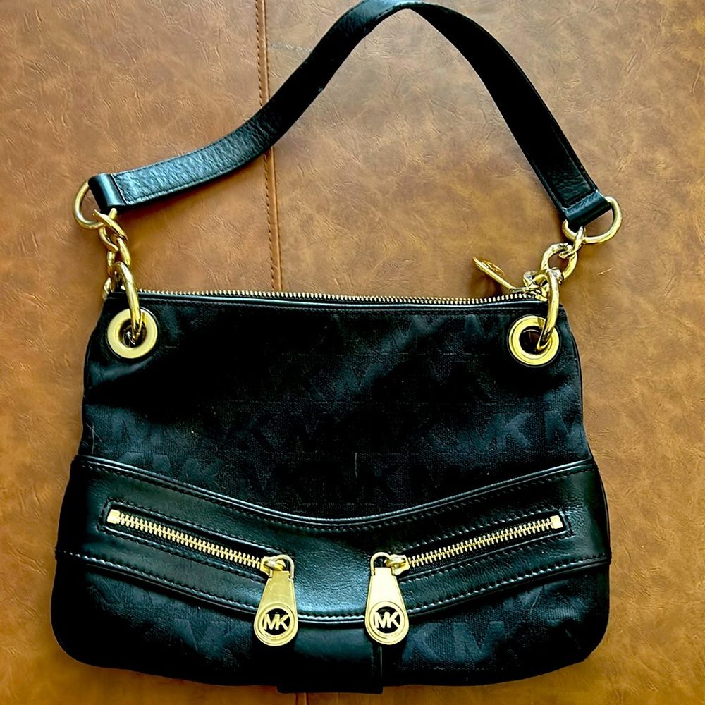 Michael Kors logo hobo style purse